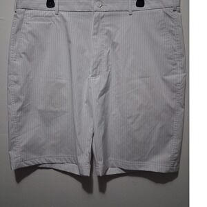 Pebble Beach Men's Pinstripe Golf Shorts White Grey Flat Front Size 40